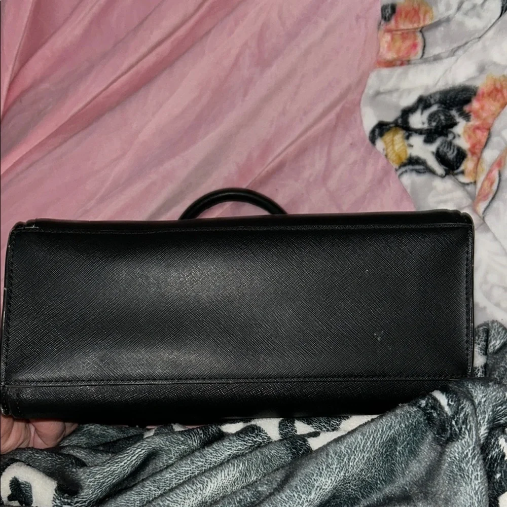 Michael Kors Black Purse - Picture 5 of 7